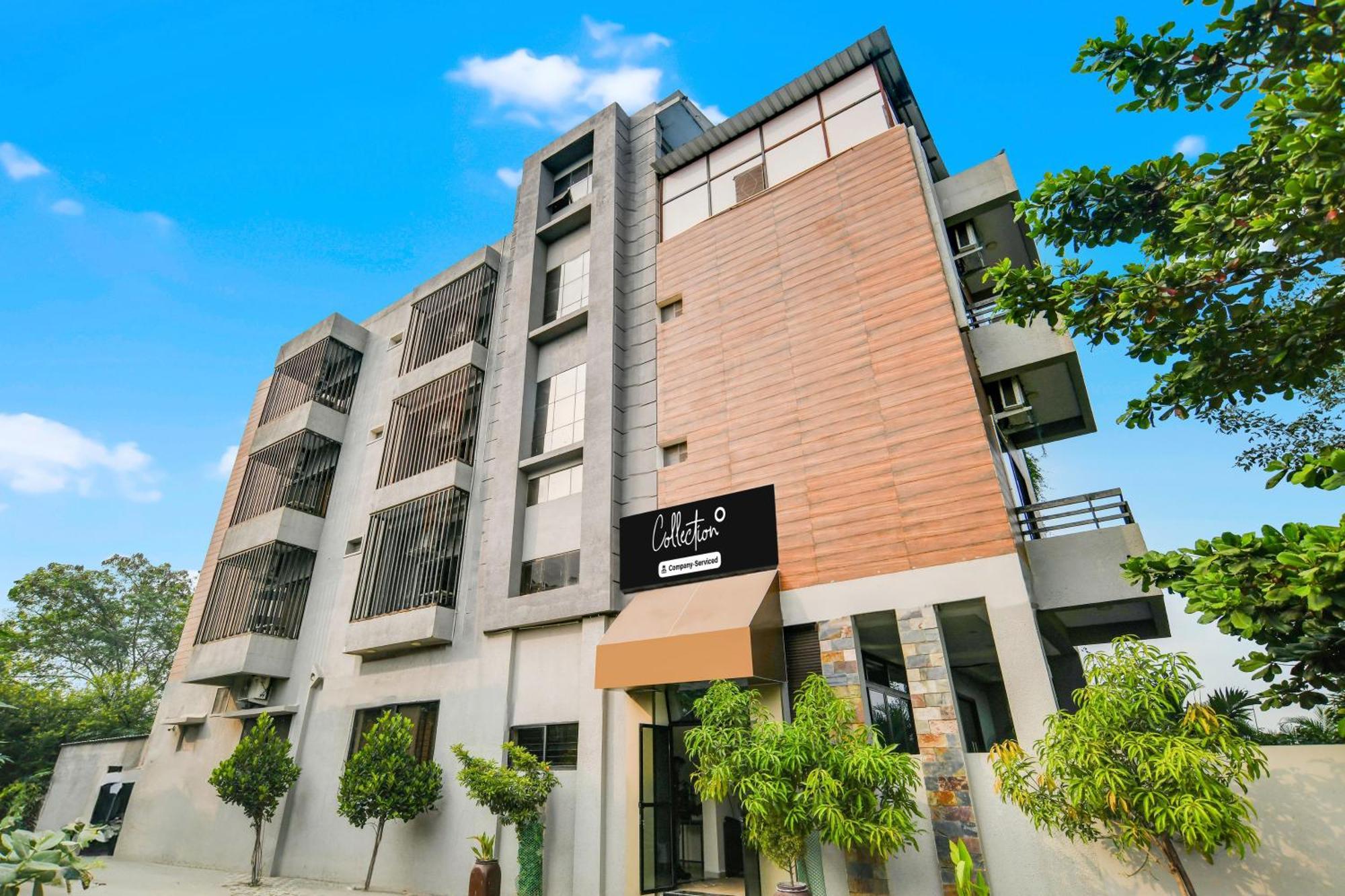 Super Collection O Indore Near Omax City 1 Kanadiya 外观 照片