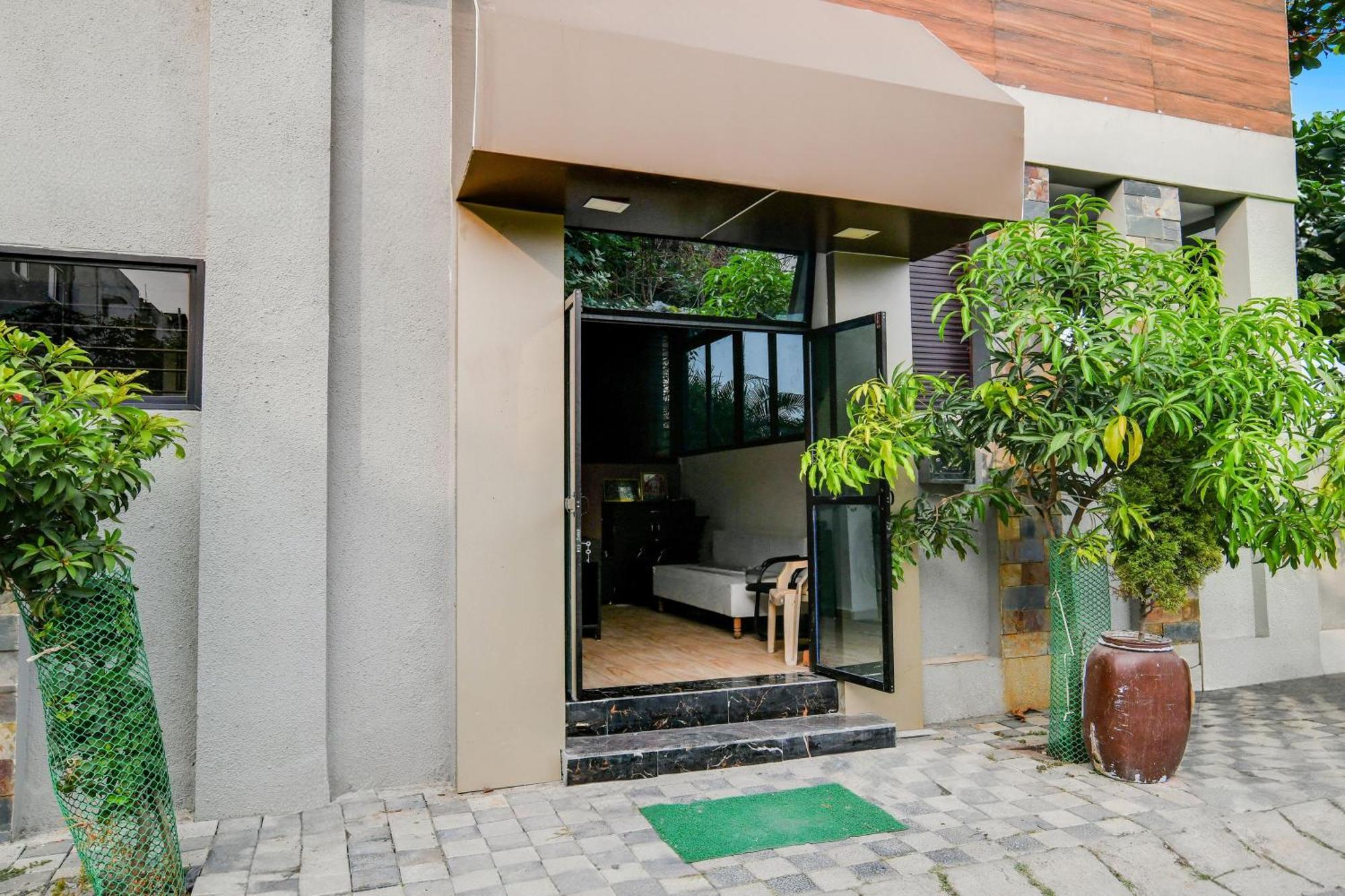 Super Collection O Indore Near Omax City 1 Kanadiya 外观 照片